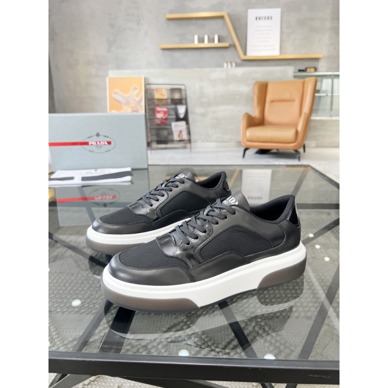 Pra*a casual shoes